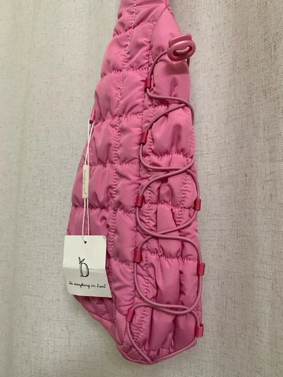 Do Everything in Love Pink Quilted Crossbody Sling Bag Travel New Cord Girly - Picture 3 of 6